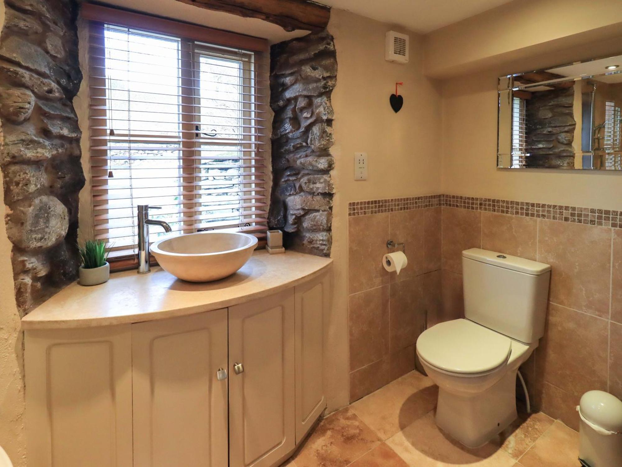 Penny Red Cottage Ембълсайд Екстериор снимка